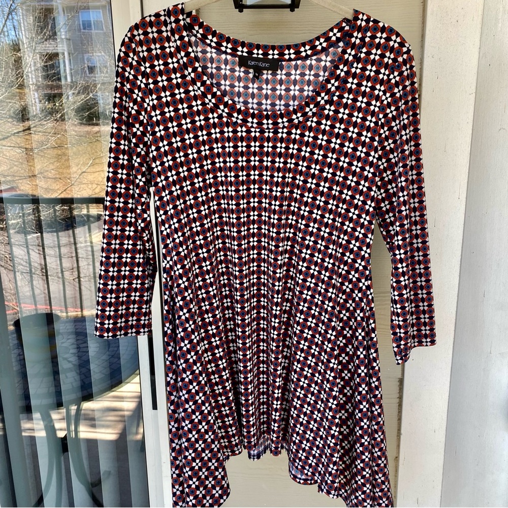 Karen Kane Women’s 3/4 Sleeve Geometric Tunic Style Blouse